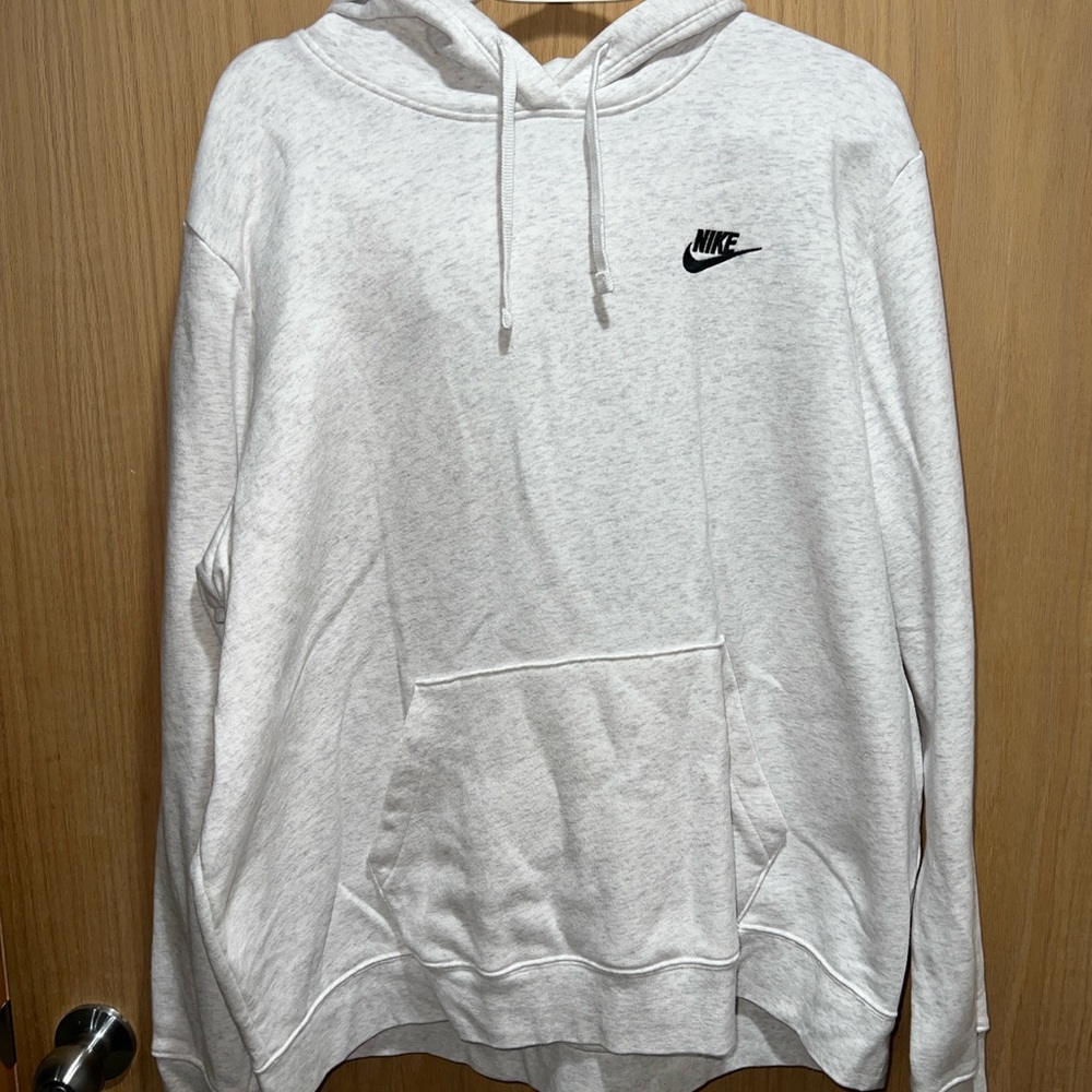Nike Men's Light Gray Hoodie